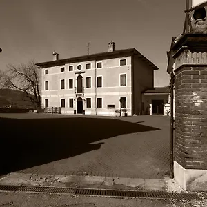 https://albergo-ristorante-giulietta-e-romeo.hotelinveneto.com